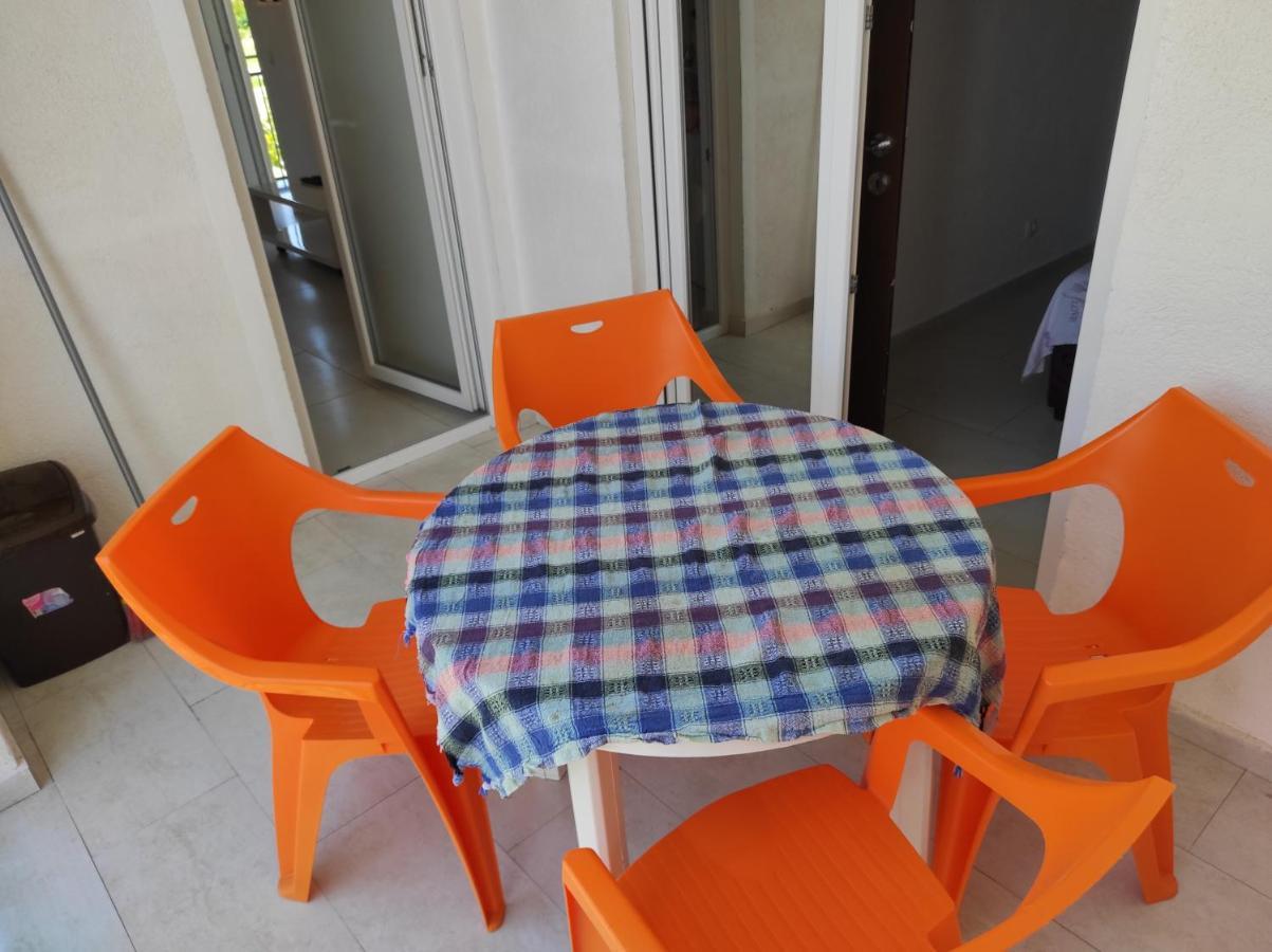 Apartment Perutovic Sutomore Dış mekan fotoğraf