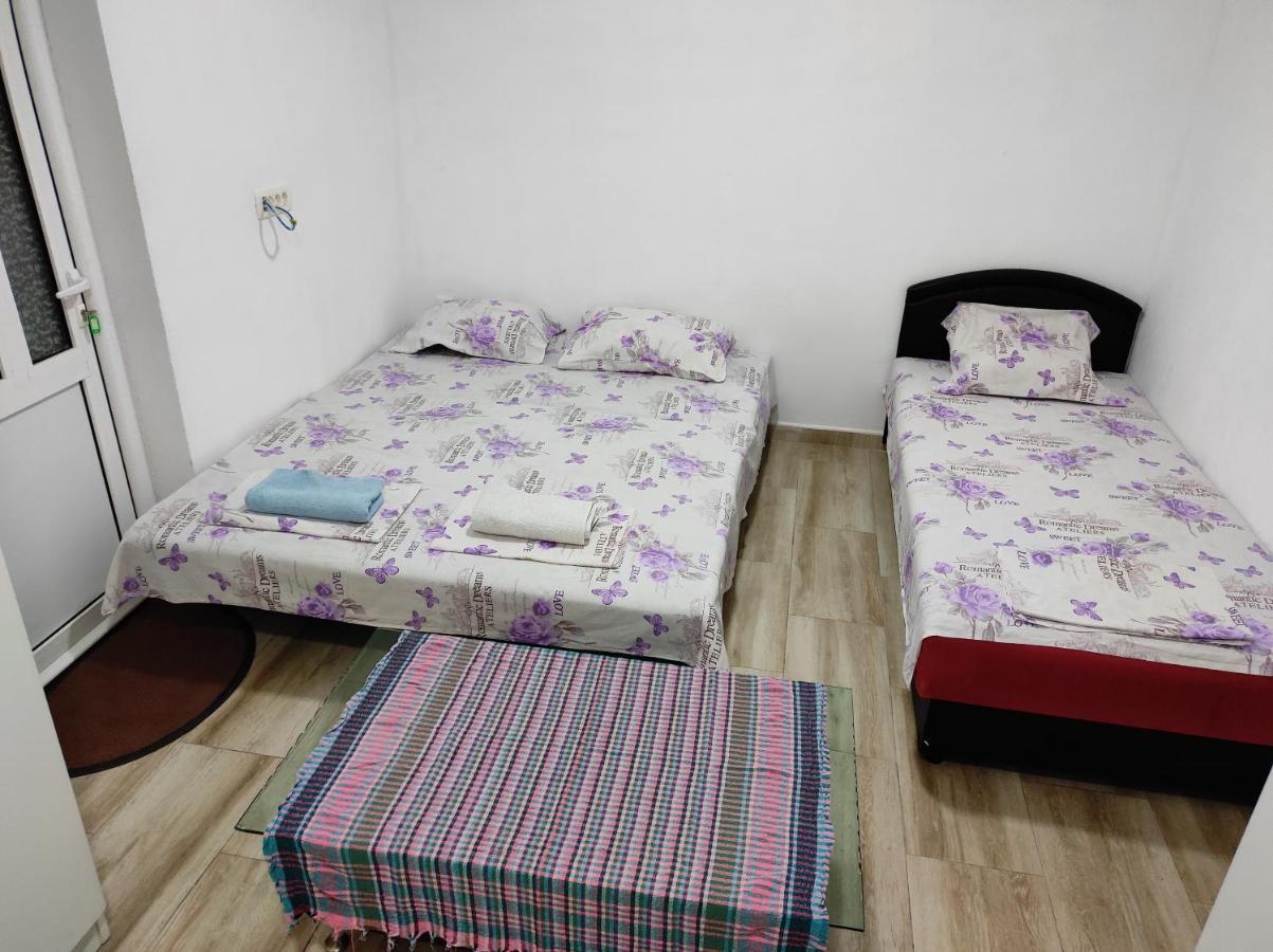 Apartment Perutovic Sutomore Dış mekan fotoğraf