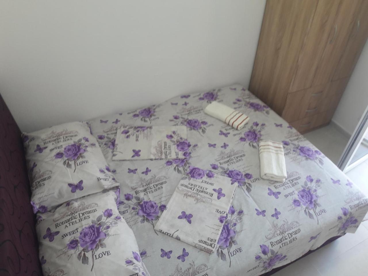 Apartment Perutovic Sutomore Dış mekan fotoğraf